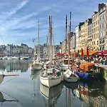Apartment Cote - De Charme Belle Vue A - Lit Fait - Parking - Fibre *