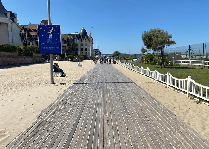 Cote - Magnifique De Charme A Sur - Linge - Lit Fait - Parking - Wifi - Classe Par L'office Du Tourisme 滨海图维列