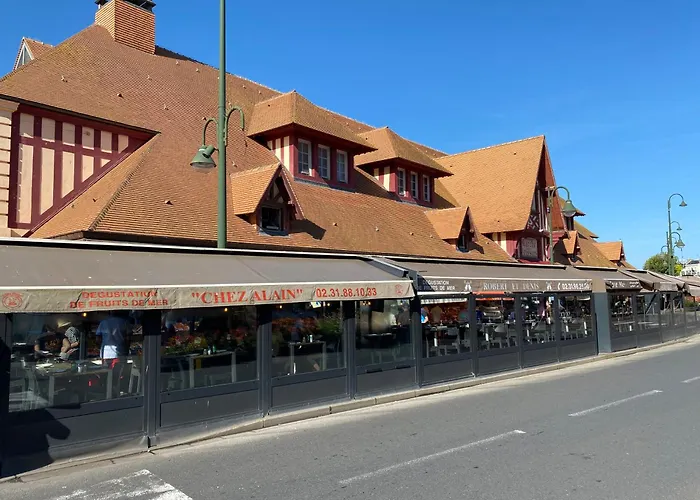 Cote Plage: Charming With Linen And Parking Apartment