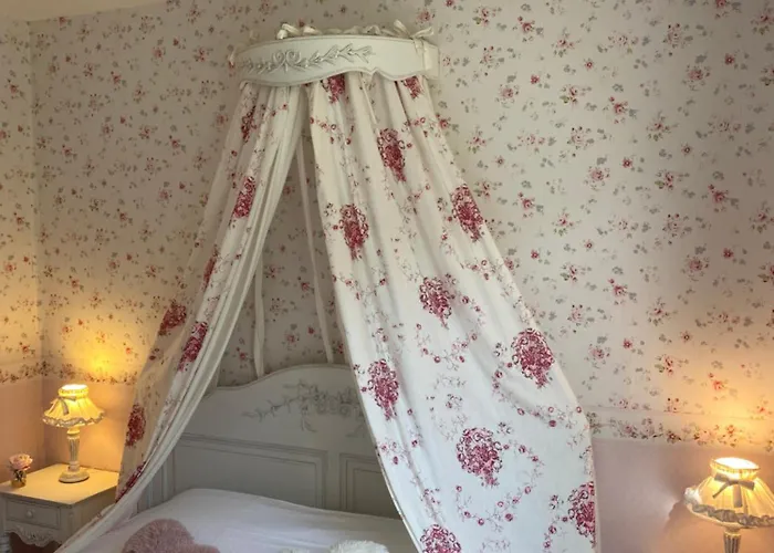 Cote Plage: Charming With Linen And Parking Apartment Trouville-sur-Mer