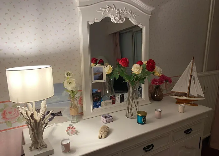 Cote Plage: Charming With Linen And Parking Apartment *