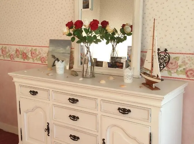 Cote Plage: Charming With Linen And Parking * Trouville-sur-Mer